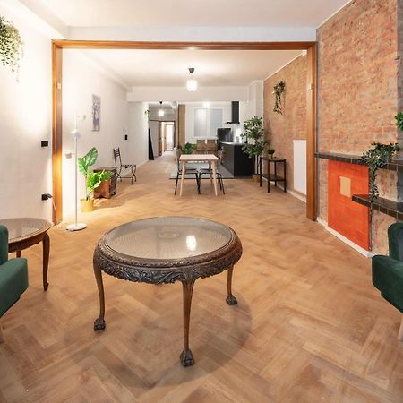 Two-Bedroom Apartments In The Heart Of Antwerpen Exterior foto