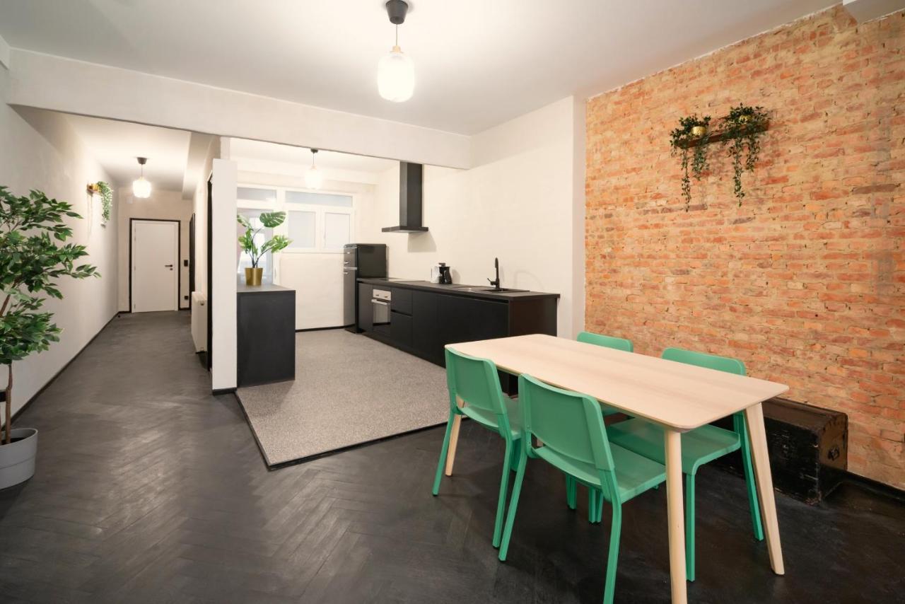 Two-Bedroom Apartments In The Heart Of Antwerpen Exterior foto