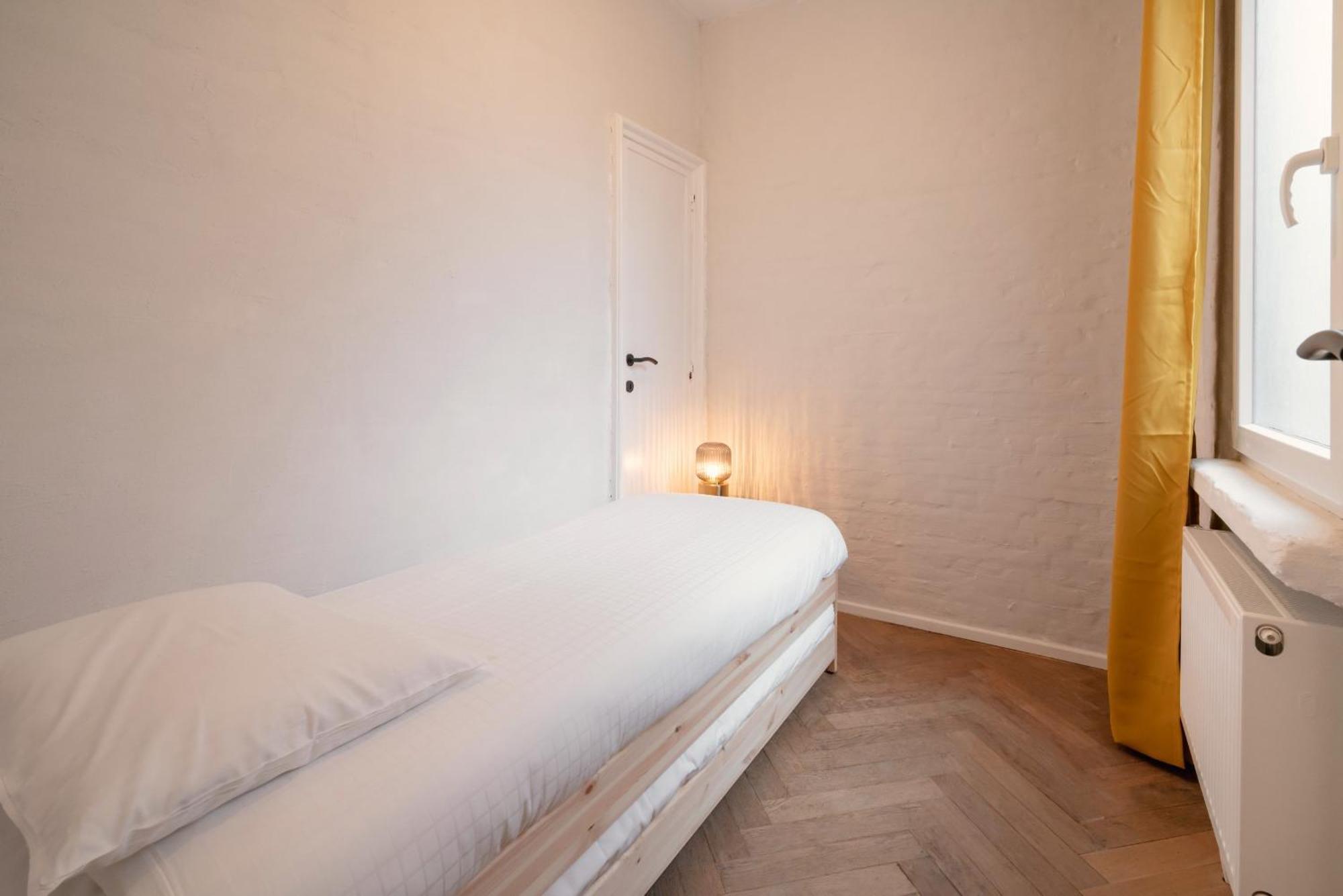 Two-Bedroom Apartments In The Heart Of Antwerpen Exterior foto
